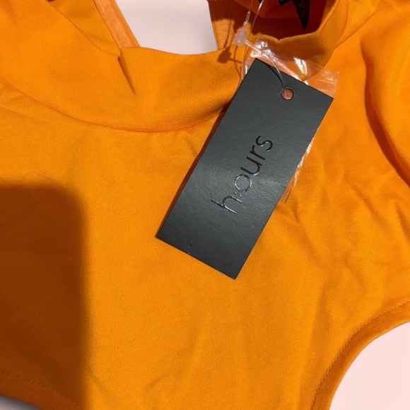 h:ours NWT Antonella Cut-Out Long Sleeve Mini Dress – Bright Orange – Size M - Picture 6 of 11
